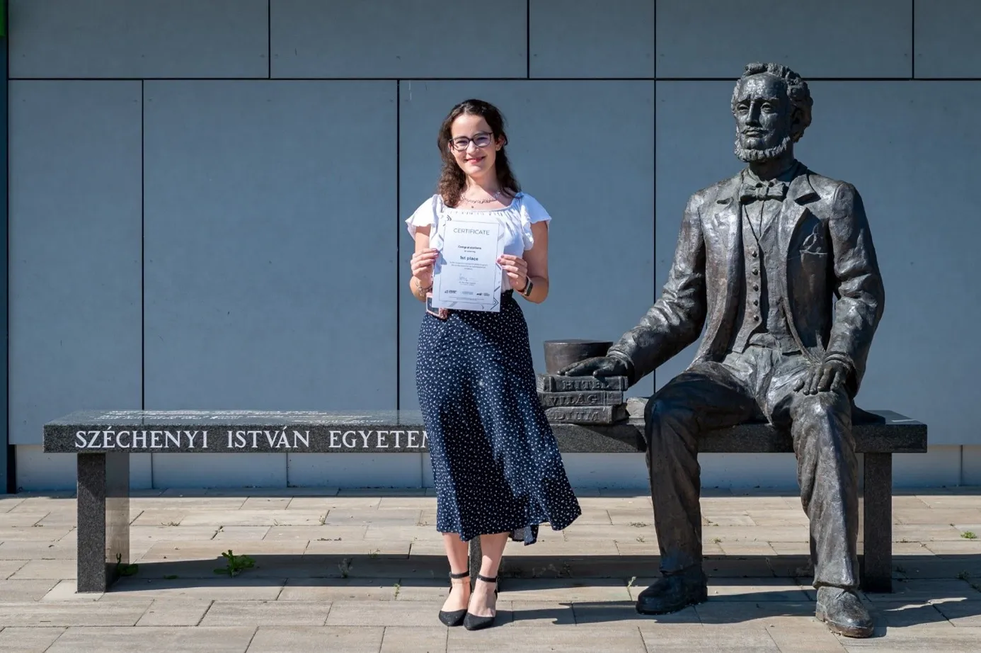 Dóczi Eszter, a Kautz Gyula Gazdaságtudományi Kar hallgatója